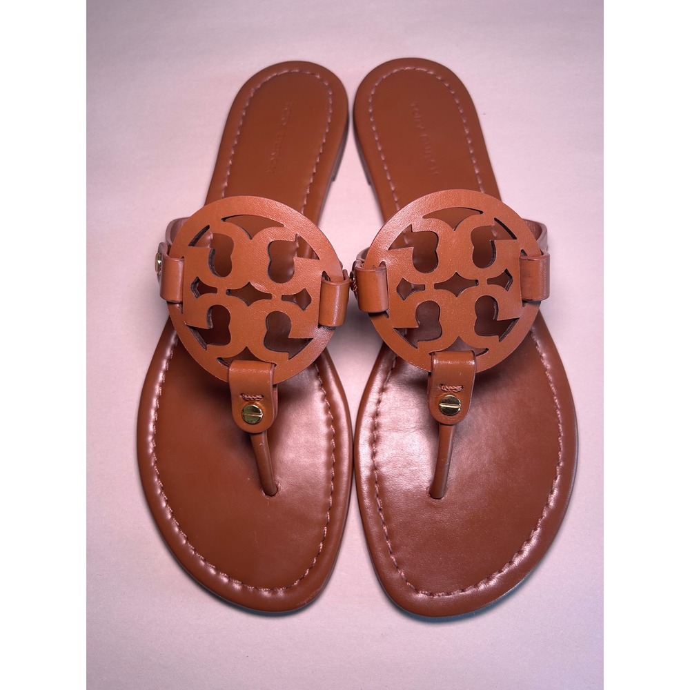 Tory Burch Miller Cloud Tan Leather Thong Sandals Gold Logo 8.5 14020 - Picture 2 of 7